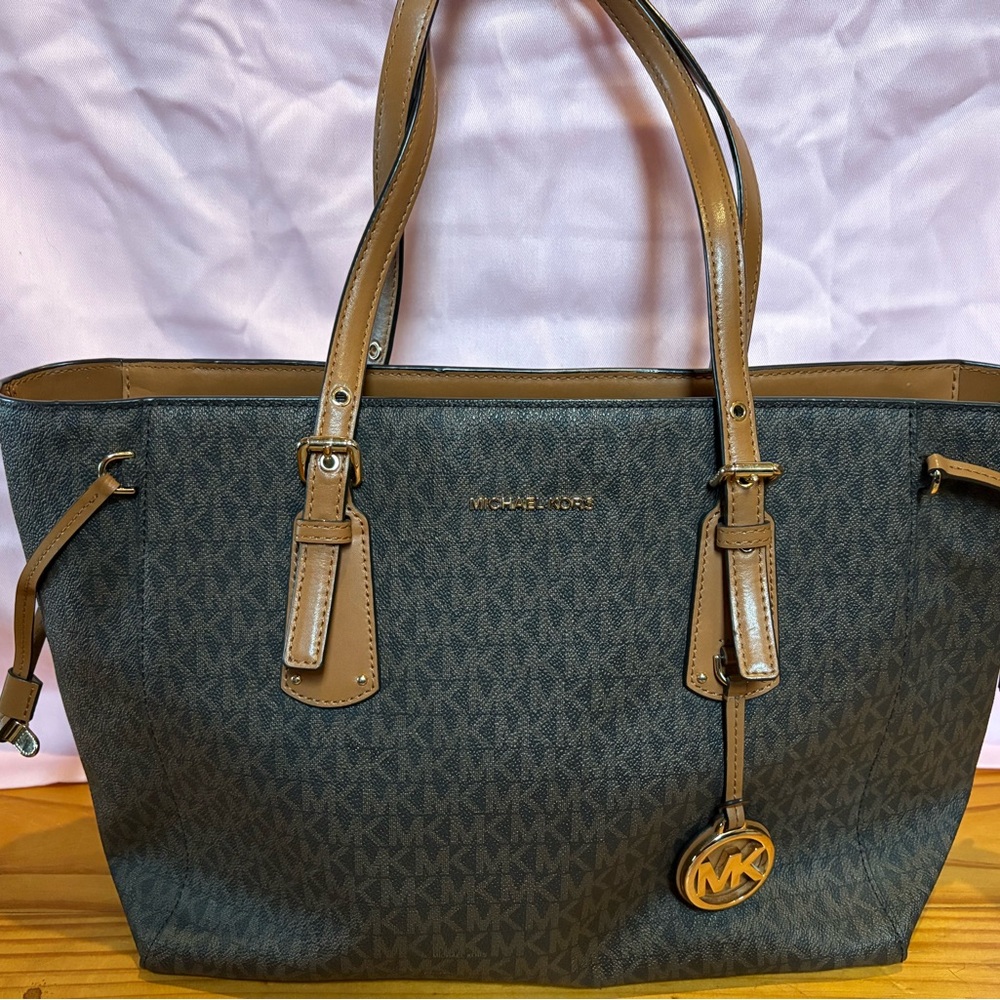 Michael Kors Navy and Tan Signature Tote